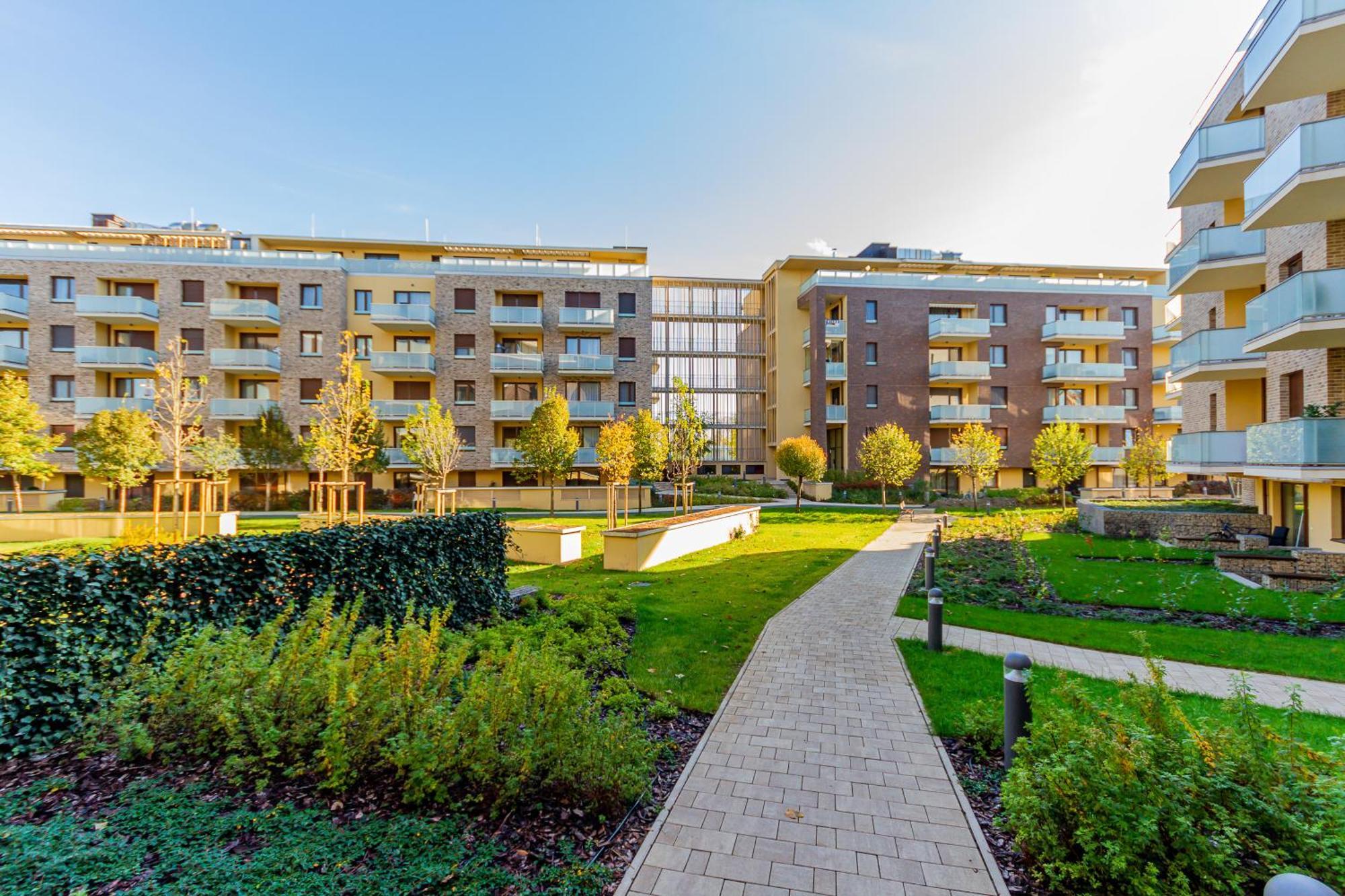 Luxury Cordia Apartment With Free Parking Budapest Bagian luar foto